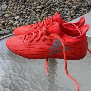 Adidas 16.3 x indoor